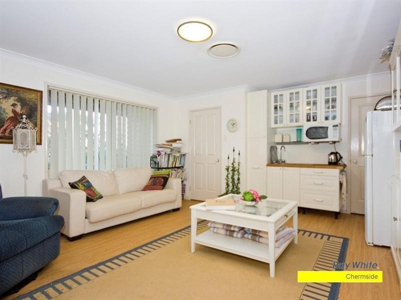 24 Shuttle Place, Bridgeman Downs QLD 4035