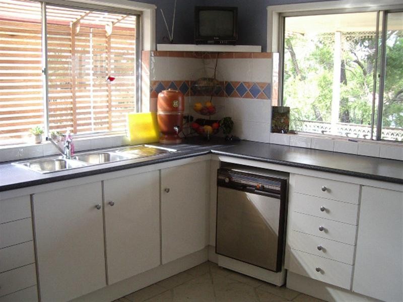 6 Leeside Street, Aspley QLD 4034