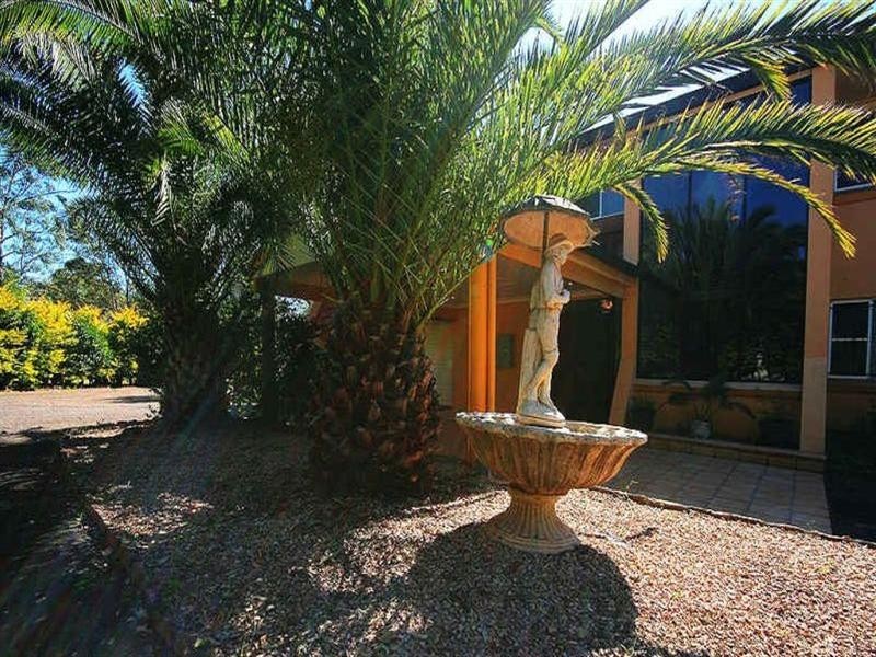 18 Cowie Road, Carseldine QLD 4034