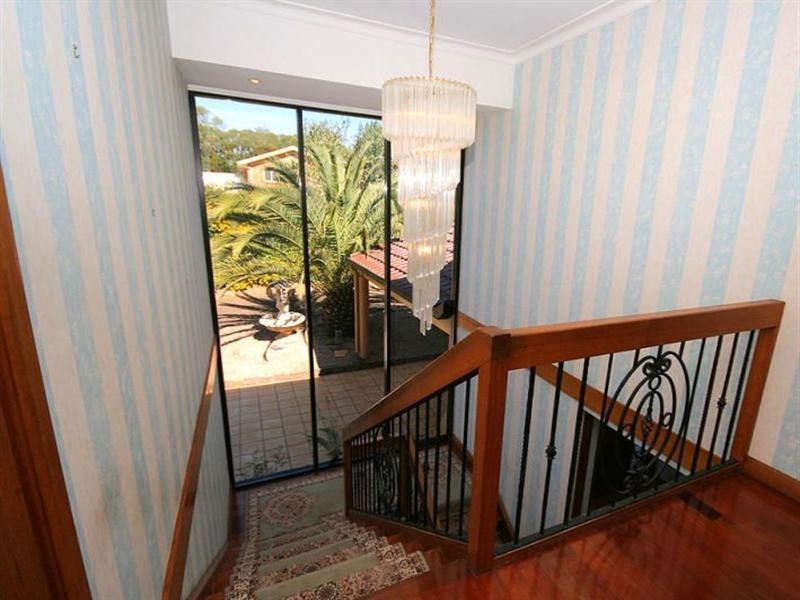 18 Cowie Road, Carseldine QLD 4034