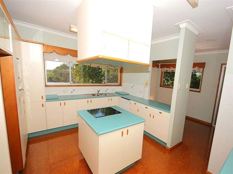 18 Cowie Road, Carseldine QLD 4034