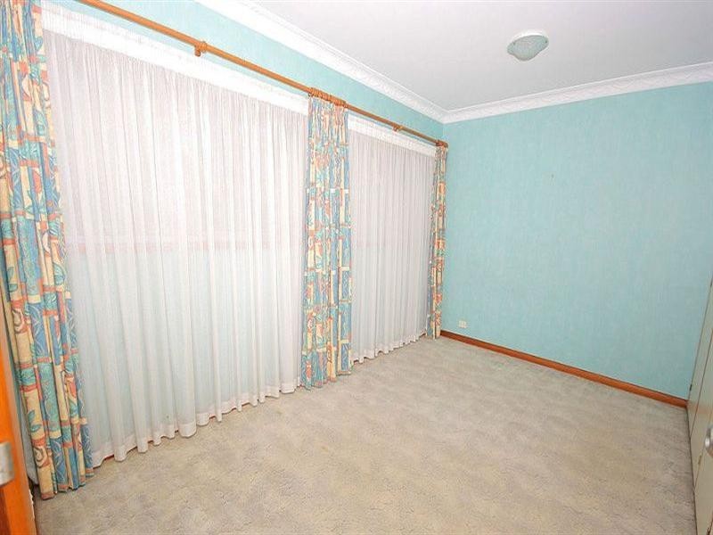 18 Cowie Road, Carseldine QLD 4034