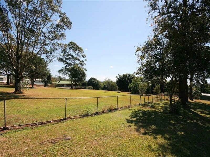 18 Cowie Road, Carseldine QLD 4034