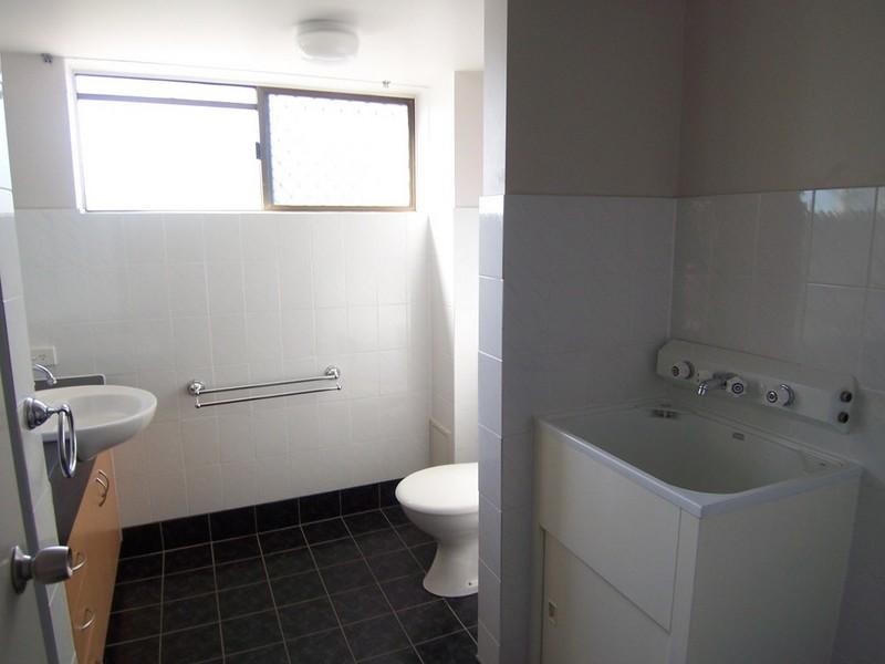 2/16 Pretoria Street, Zillmere QLD 4034