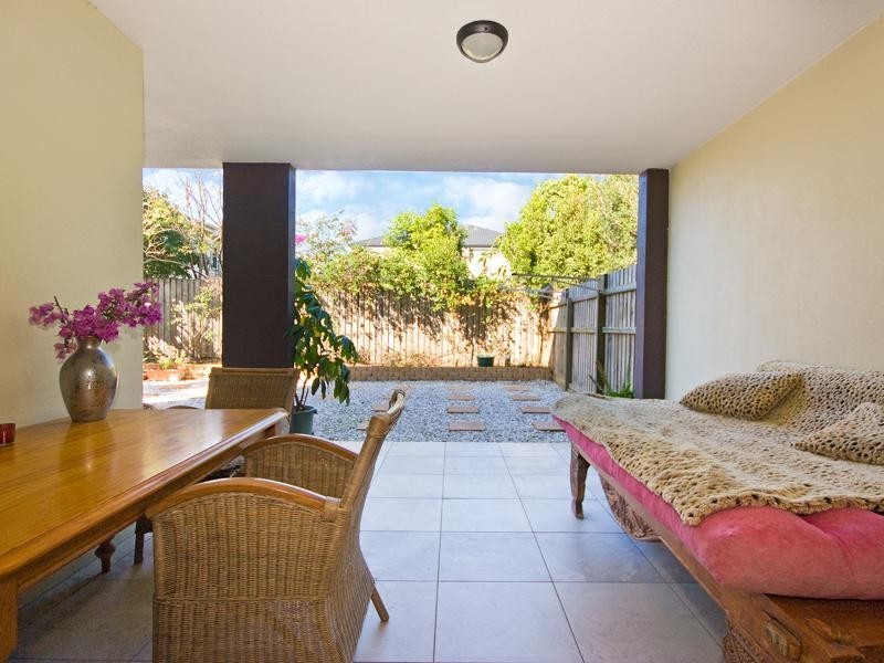 1/320 Hamilton Road, Chermside QLD 4032