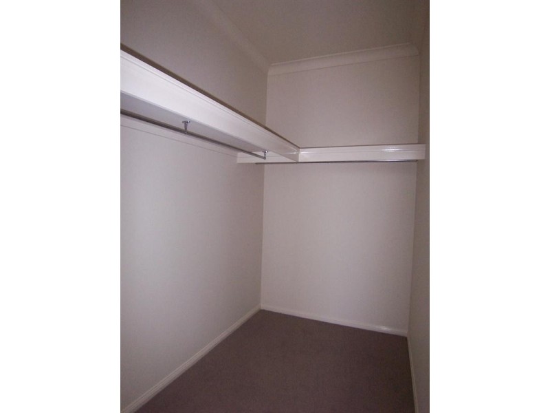 2 Emu Court, Warner QLD 4500