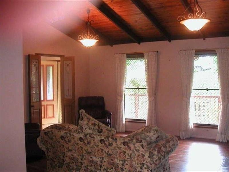 61 Roderick Street, Dayboro QLD 4521