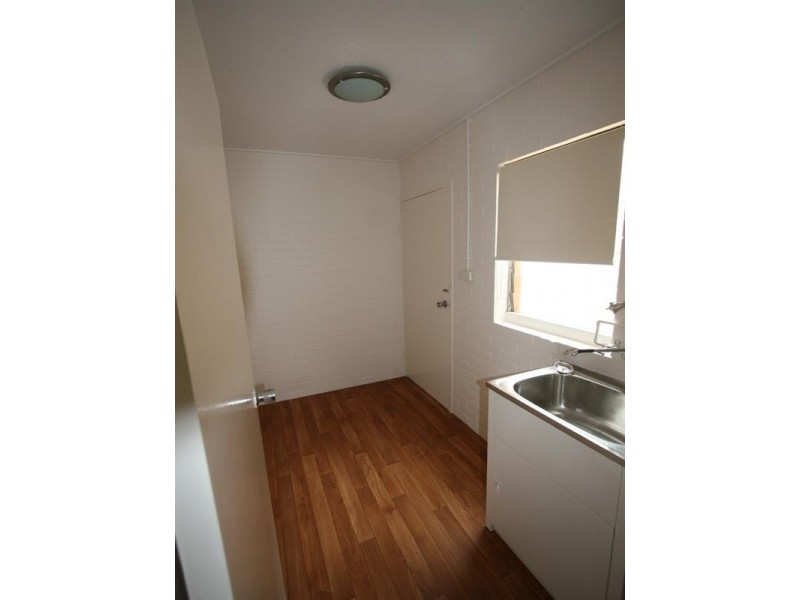 4/147 Hudson Road, Albion QLD 4010