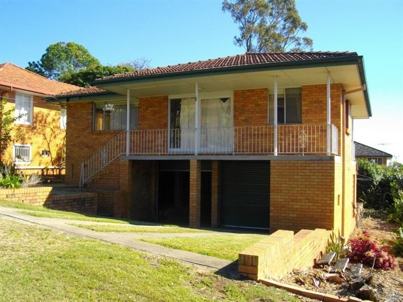 37 Gilmour Street, Chermside West QLD 4032