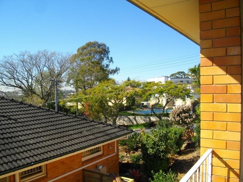 37 Gilmour Street, Chermside West QLD 4032