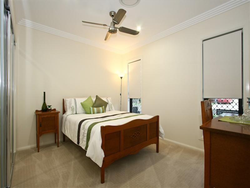 12 Silverbirch Place, Bridgeman Downs QLD 4035