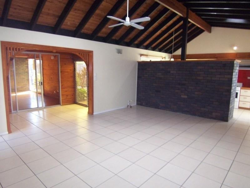 5 Valyn Place, Carseldine QLD 4034