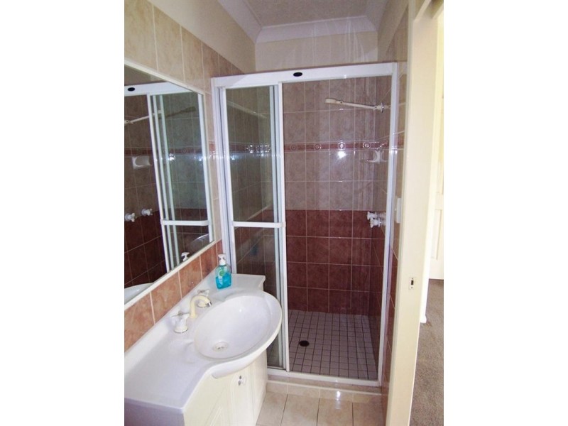 2/18 Pilba Street, Chermside QLD 4032