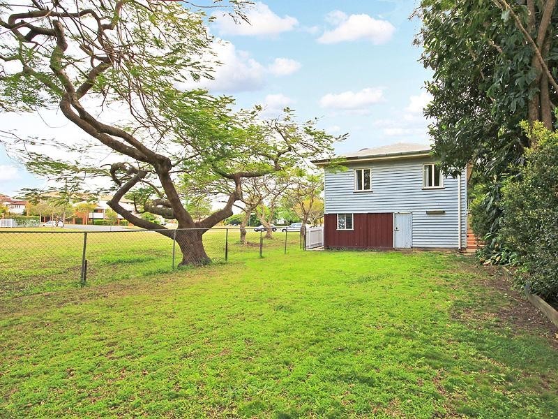 43 Davenport Street, Chermside QLD 4032