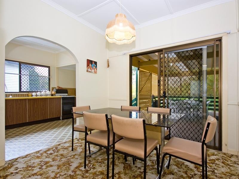 15 Ferricks Street, Stafford QLD 4053