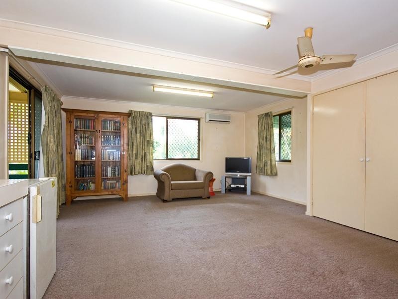 15 Ferricks Street, Stafford QLD 4053