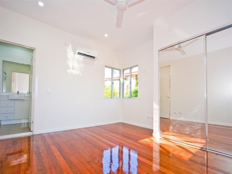 67 Kingsmill Street, Chermside QLD 4032