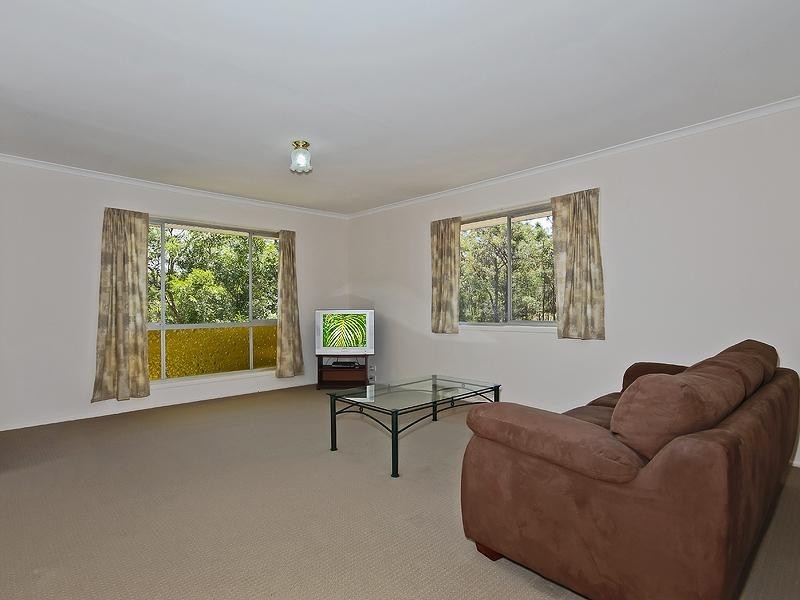 4 Astaire Place, Mcdowall QLD 4053