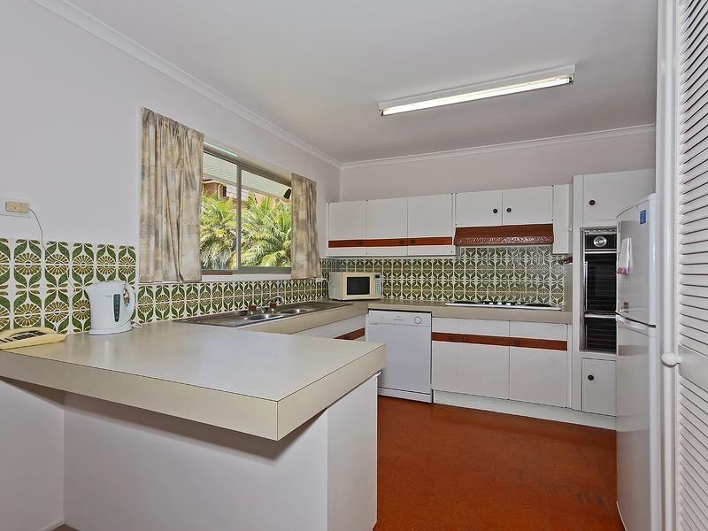 4 Astaire Place, Mcdowall QLD 4053