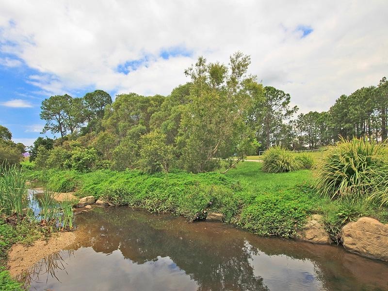 18 Brentwick Street, Chermside QLD 4032