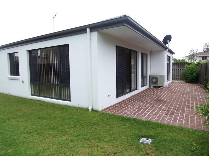 43 Waterlily Circuit, Carseldine QLD 4034