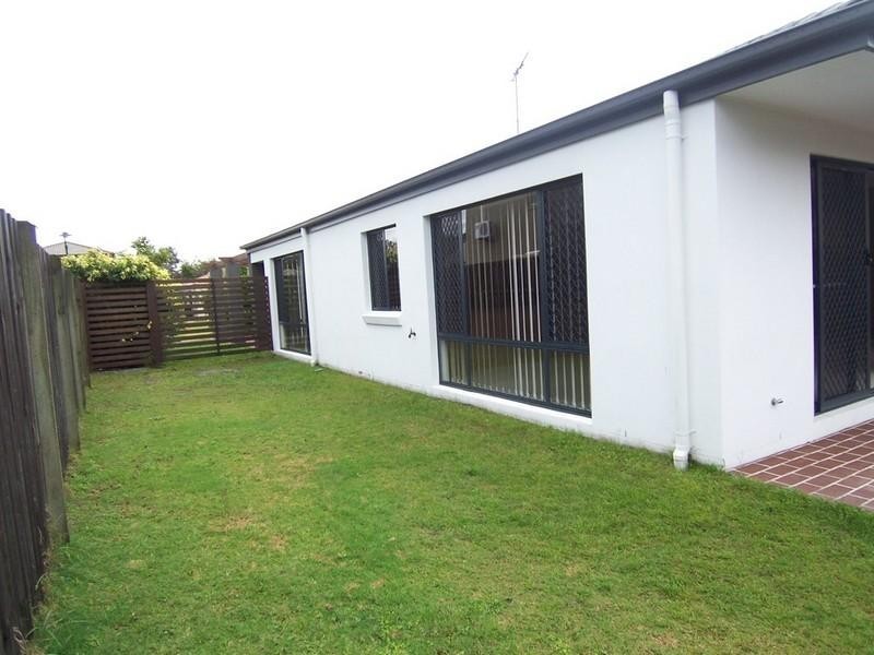 43 Waterlily Circuit, Carseldine QLD 4034