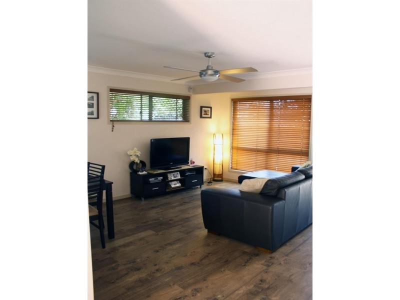 3/4 Harry Street, Zillmere QLD 4034
