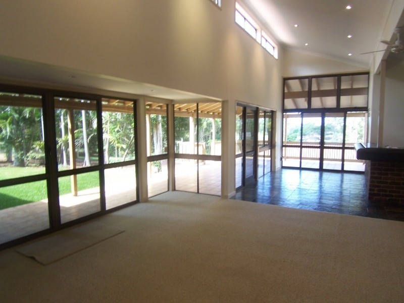 Bridgeman Downs QLD 4035