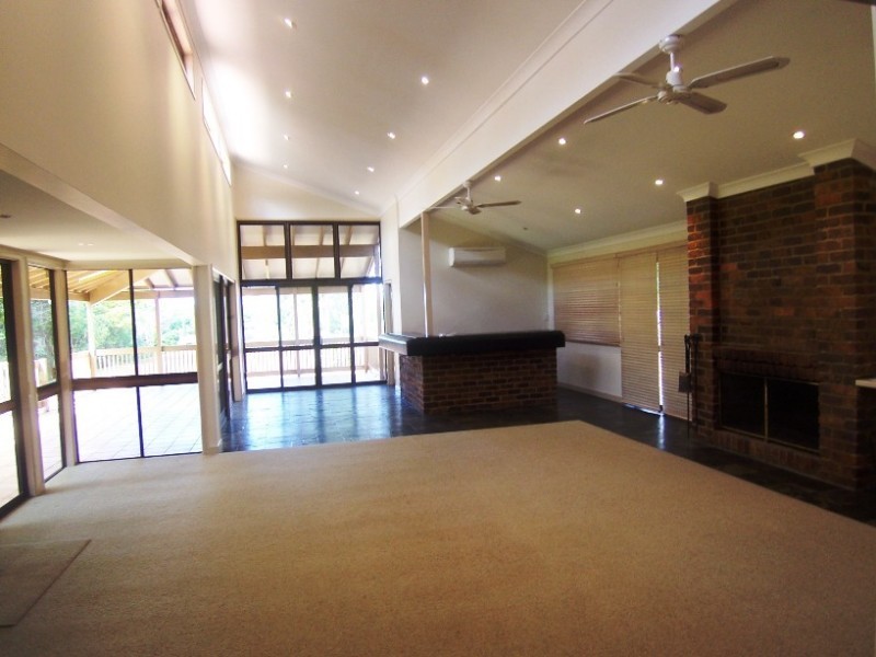 Bridgeman Downs QLD 4035