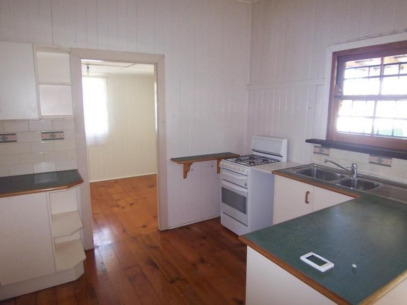 46 Latham Street, Chermside QLD 4032