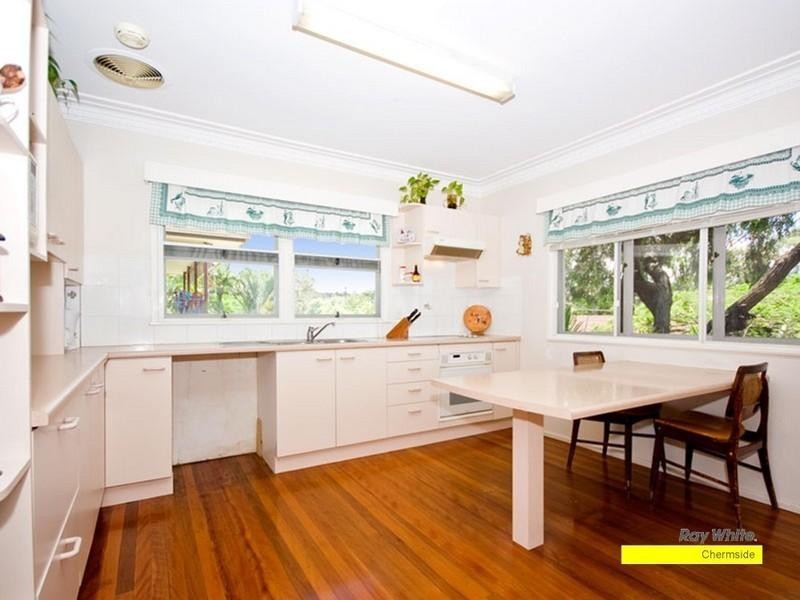 43 Binowee Street, Aspley QLD 4034