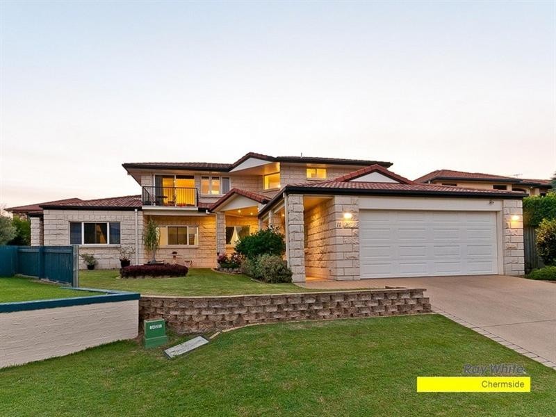 11 Noela Close, Carseldine QLD 4034