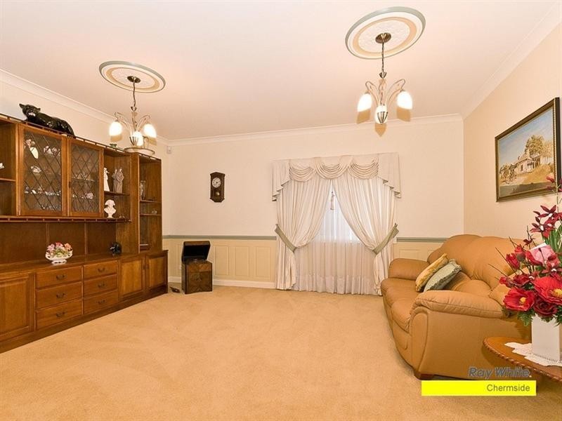 11 Noela Close, Carseldine QLD 4034