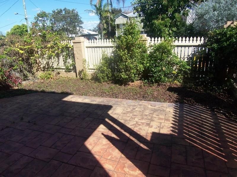1/55 Latham Street, Chermside QLD 4032
