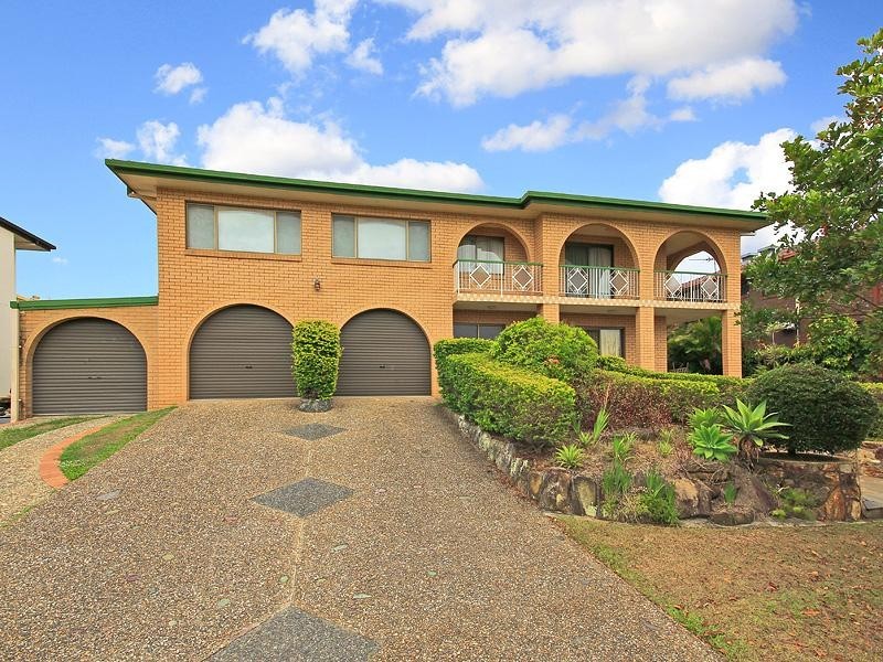 3 Dimboola Street, Bridgeman Downs QLD 4035