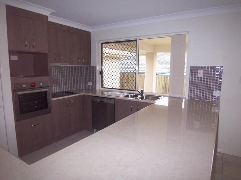 11 Oakwood Road, Warner QLD 4500