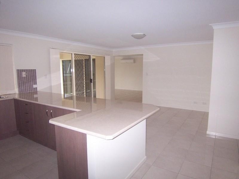 11 Oakwood Road, Warner QLD 4500