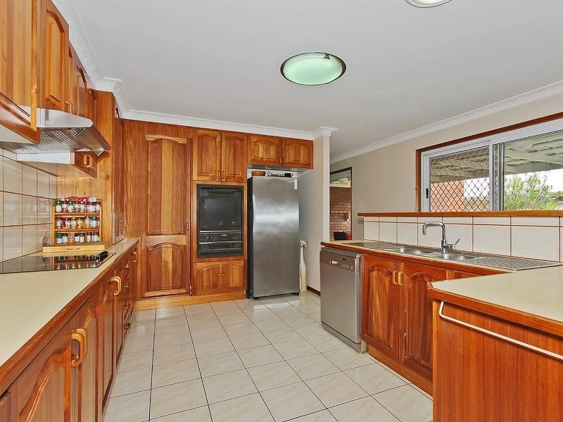 12 Stringybark Drive, Aspley QLD 4034