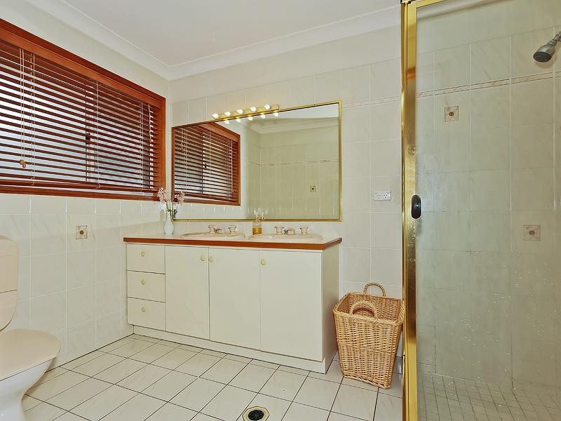 12 Stringybark Drive, Aspley QLD 4034