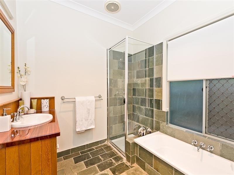 116 Thiess Drive, Albany Creek QLD 4035