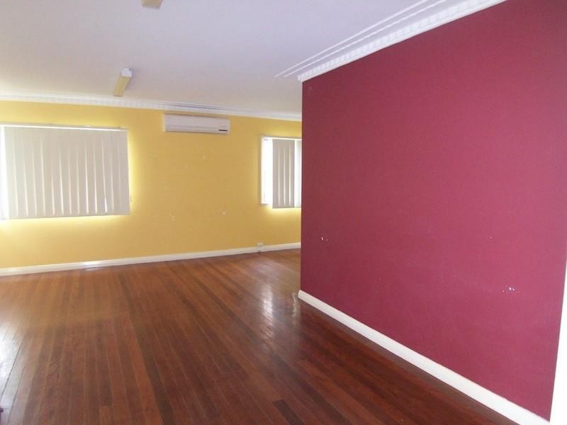 54 Playfield Street, Chermside QLD 4032