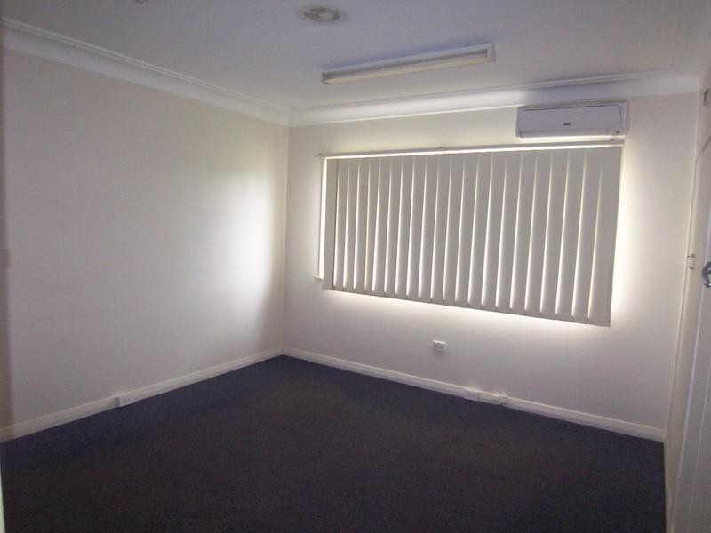 54 Playfield Street, Chermside QLD 4032