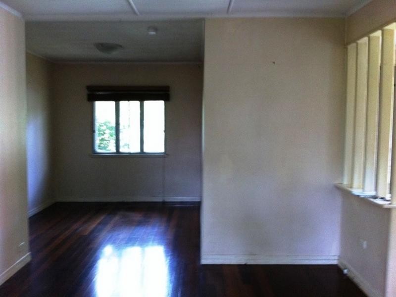 31 Esdale Street, Wavell Heights QLD 4012