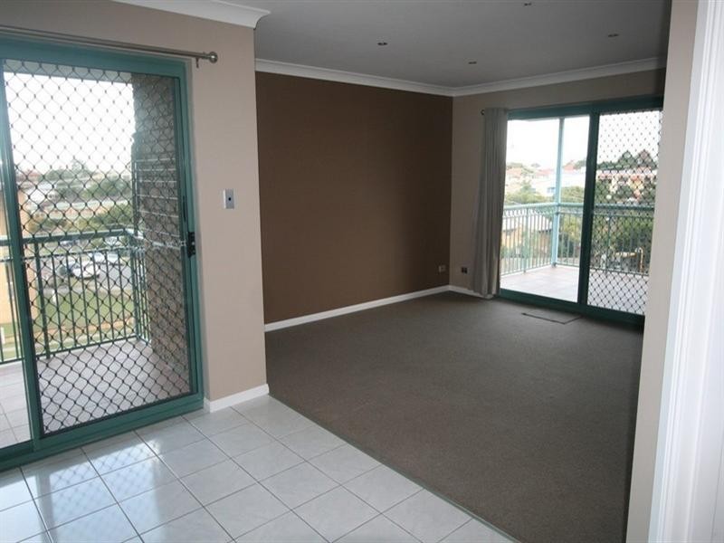 2/23 Rainey Street, Chermside QLD 4032