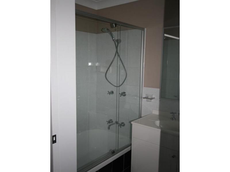 2/23 Rainey Street, Chermside QLD 4032