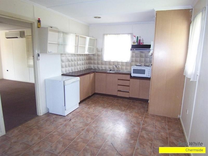 9 Goodfellows Road, Kallangur QLD 4503