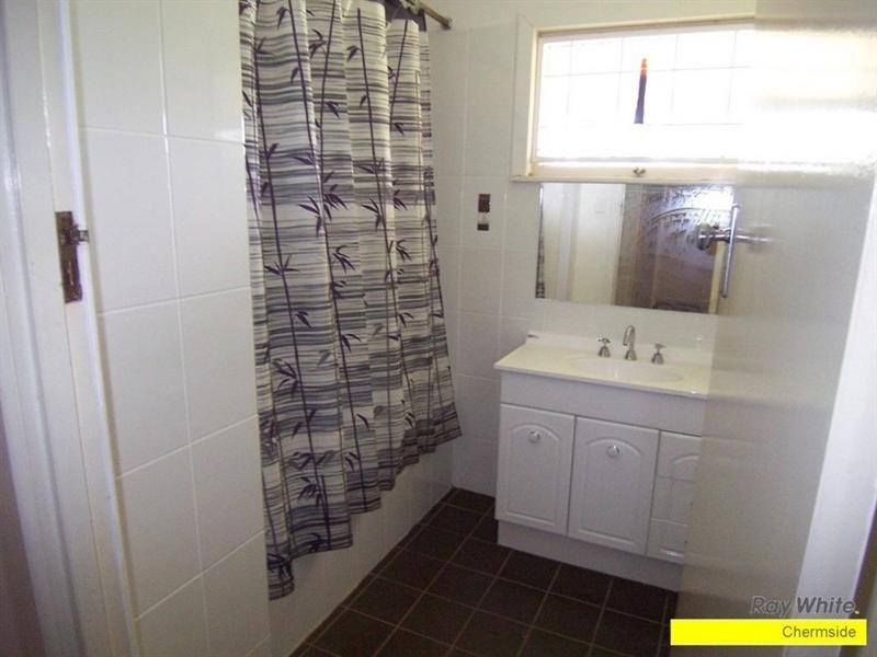9 Goodfellows Road, Kallangur QLD 4503