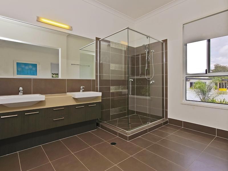 292 Beaconsfield Terrace, Brighton QLD 4017