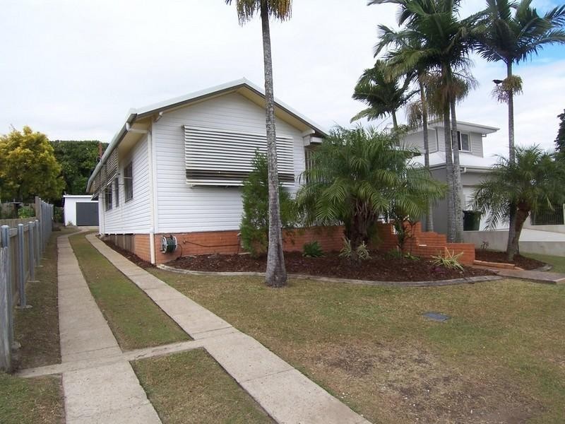 9 Alleena Street, Chermside QLD 4032