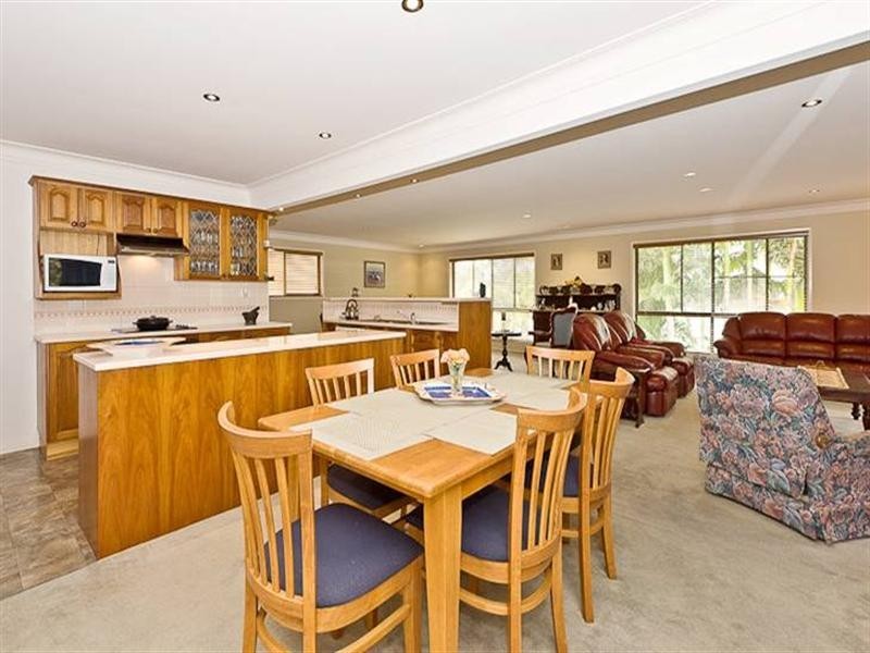 2 Dalwood Street, Carseldine QLD 4034